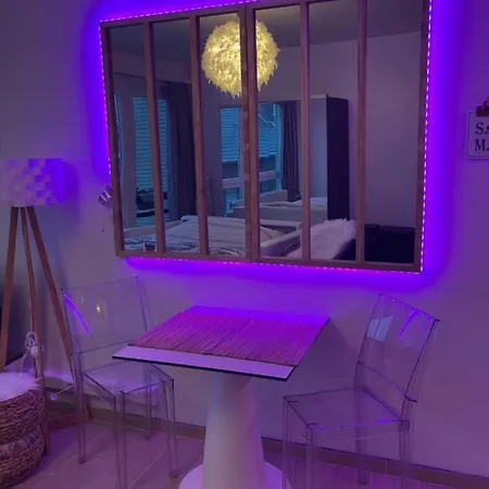 Апартаменты Studio 8' Aeroport Charleroi *