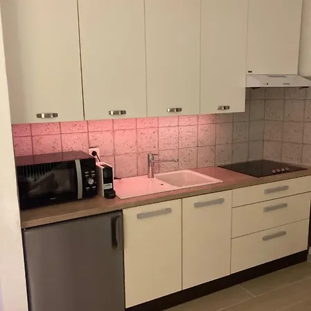 דירה Studio 8' Aeroport Charleroi Gilly